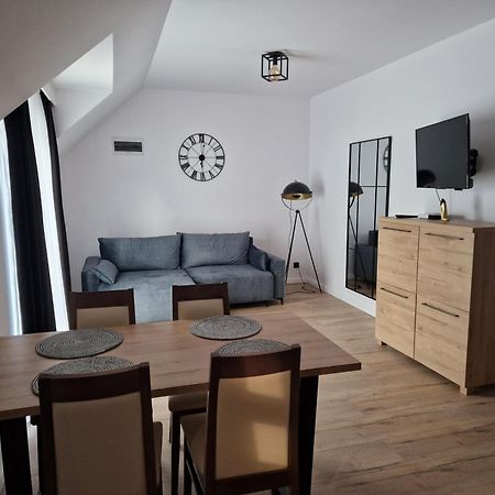 Golden Residence Леба Екстериор снимка