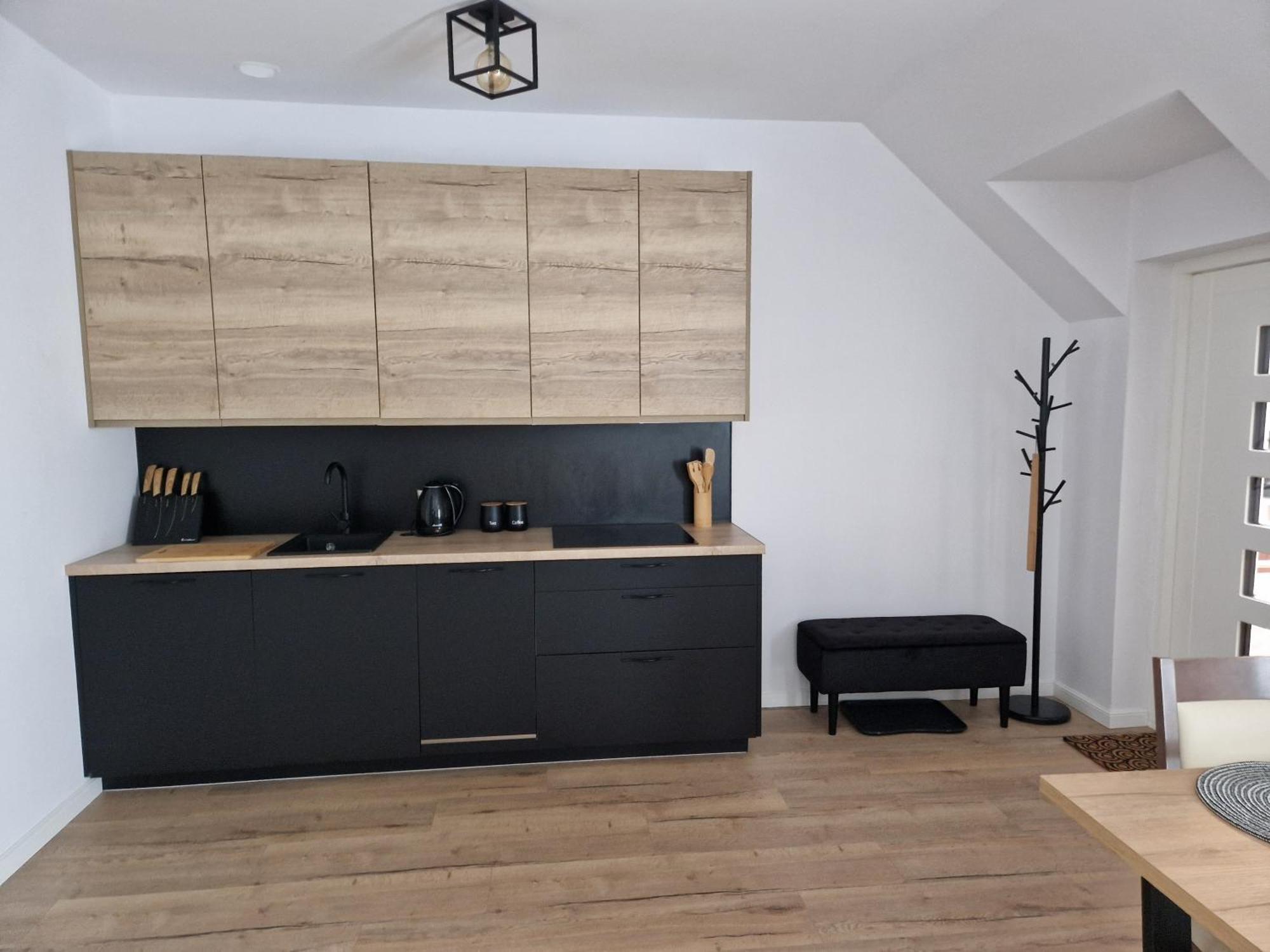 Golden Residence Леба Екстериор снимка